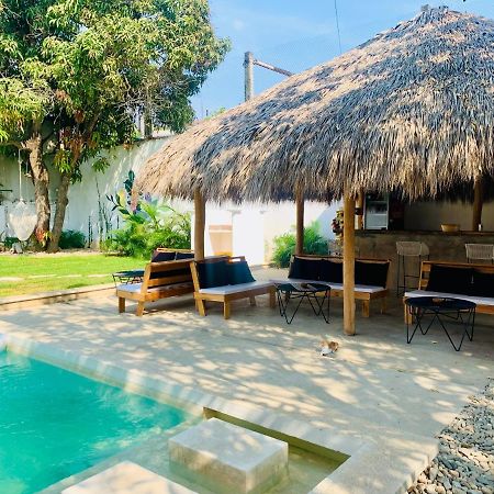 Colorada House Ostello Puerto Escondido  Esterno foto