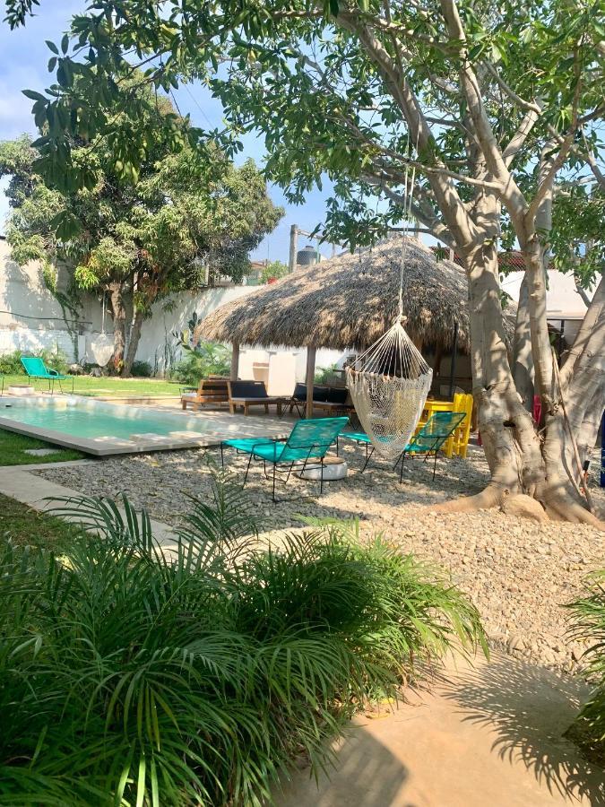 Colorada House Ostello Puerto Escondido  Esterno foto